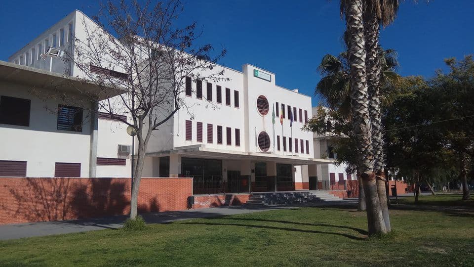 Dolor en el IES Puerta del Mar tras el trágico fallecimiento de su alumno Martín, a la edad de 16 años