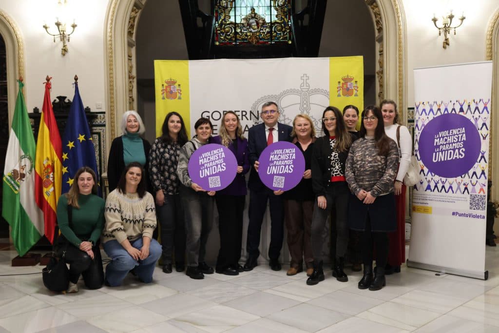 La Subdelegación en Granada refuerza la red de Puntos Violeta con seis nuevas entidades sociales