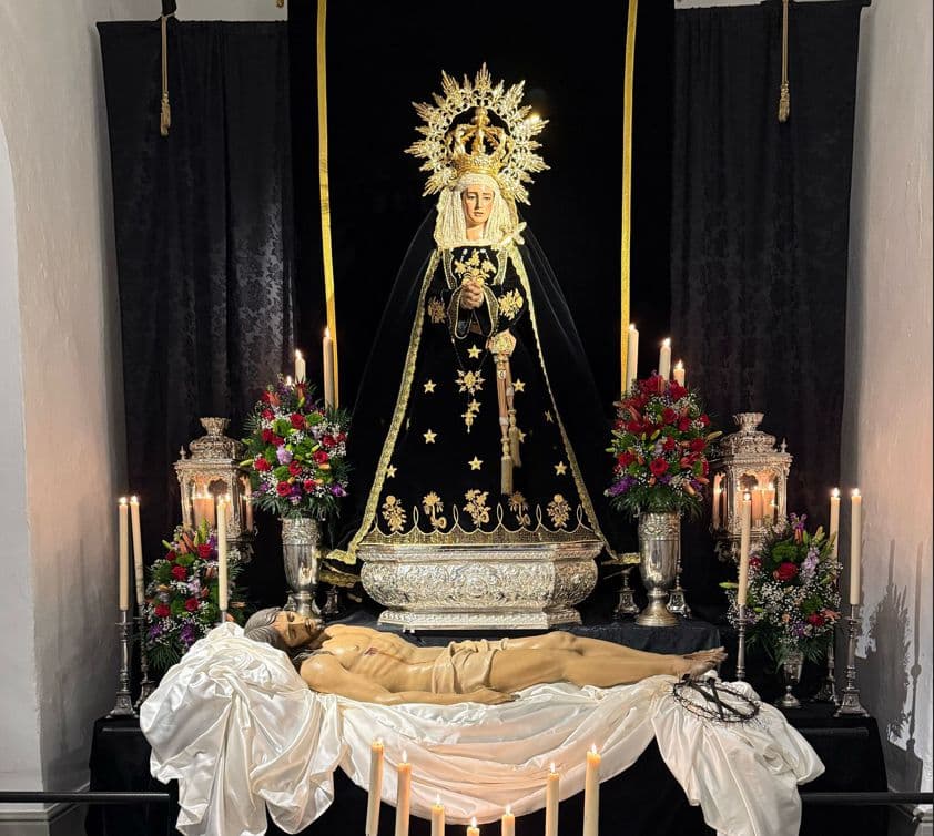 La Cofradía del Santo Sepulcro de Motril celebró este fin de semana su triduo cuaresmal