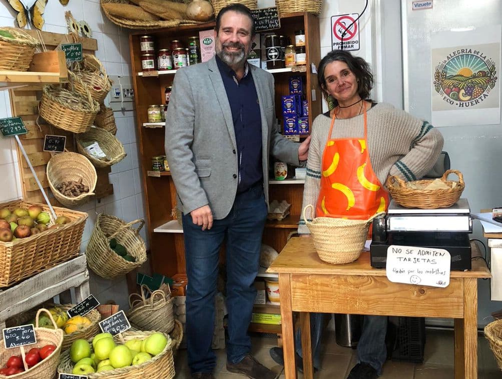 El mercado municipal de Salobreña amplía su oferta con nuevos puestos