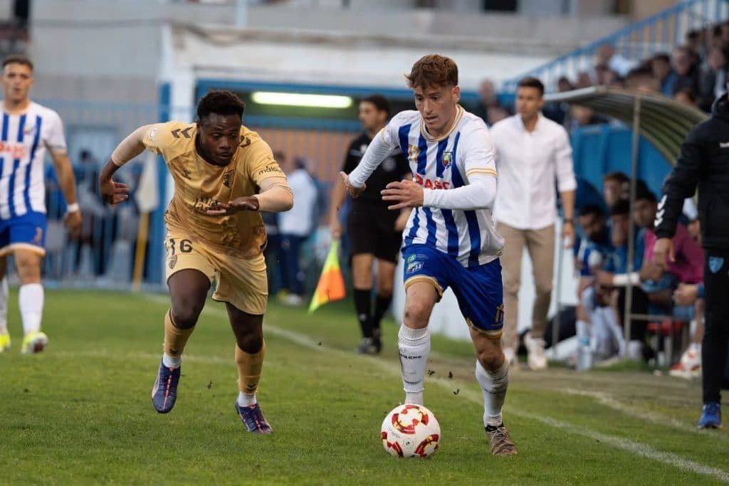 El CF Motril cae derrotado 4-3 ante el CP Mijas-Las Lagunas en tierras malagueñas