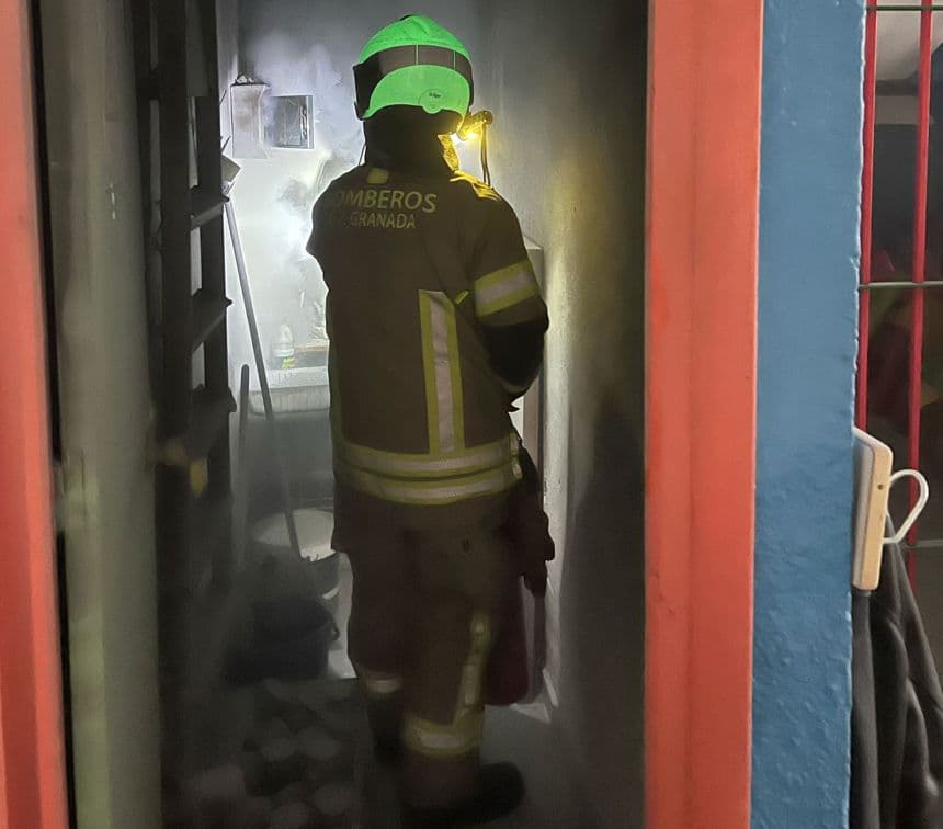 Extinguido un incendio en el CEIP Virgen de la Antigua de Almuñécar