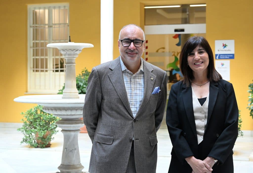 Más de 4.000 granadinos de la provincia podrán visitar la Alhambra y la Dobla de Oro mediante un convenio entre Diputación y el Patronato