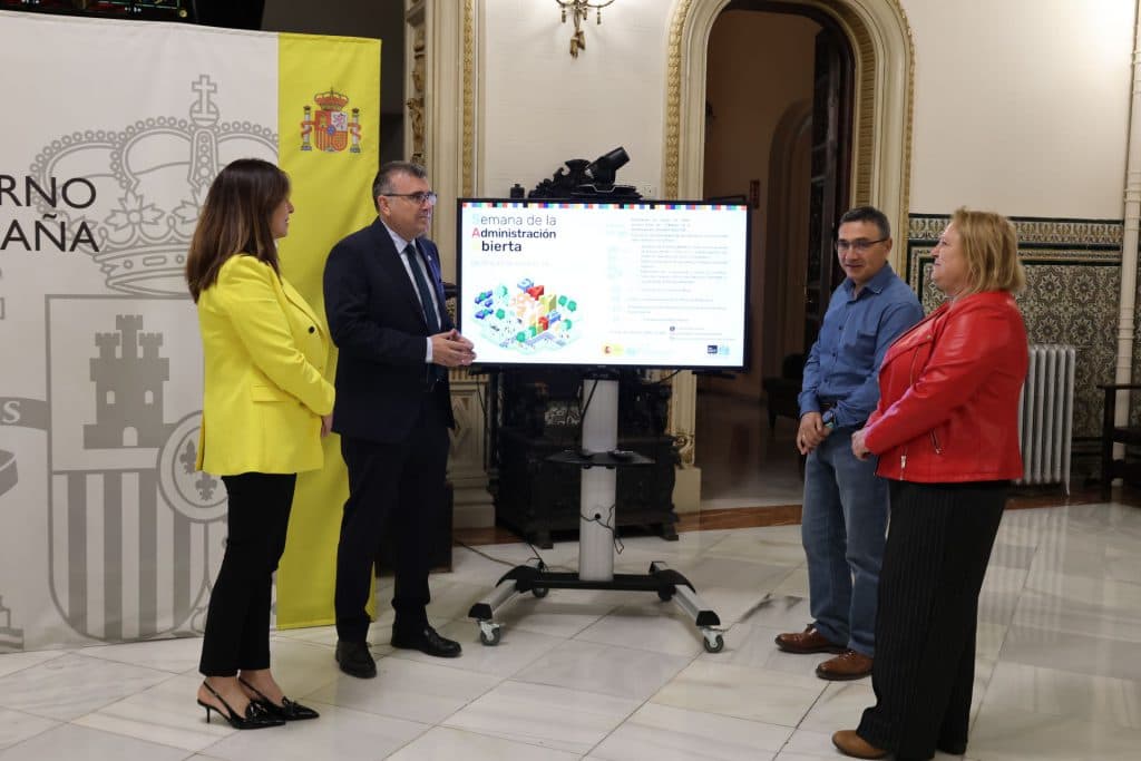 La Subdelegación abre sus puertas a la ciudadanía con motivo de la Semana de la Administración Abierta