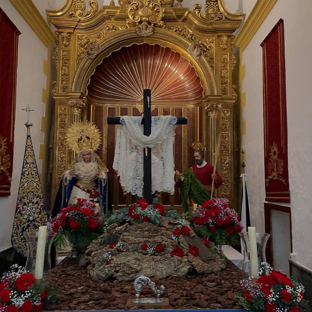 Procesión infantil de exaltación de la Cruz de la Hermandad de la Borriquita de Motril