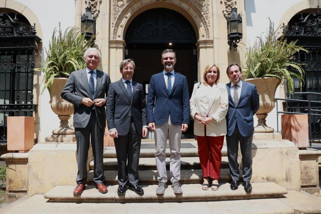 La Junta apuesta por mantener la colaboración con los ingenieros andaluces para avanzar en el desarrollo socioeconómico de la región
