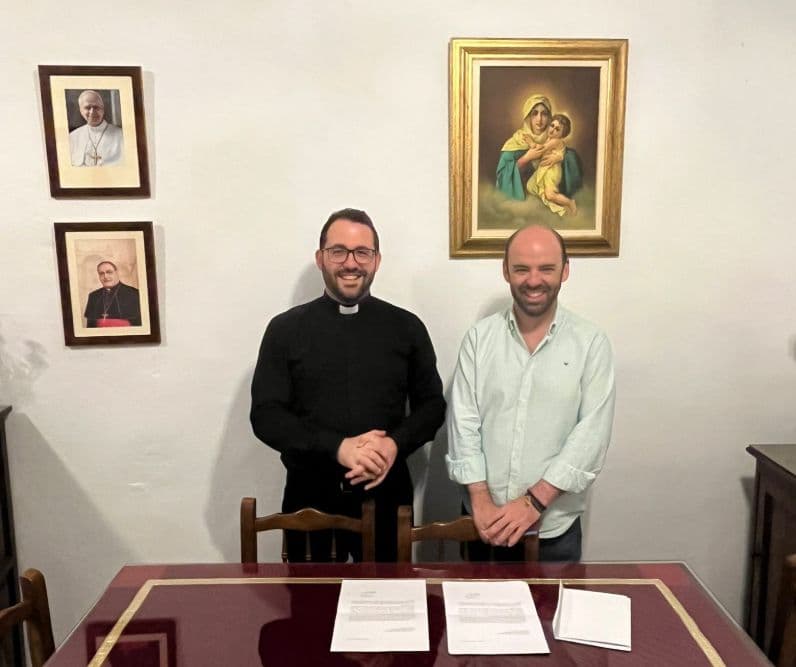 Daniel Ruiz Peña presenta candidatura para ser el nuevo Hermano Mayor de Perdón y Misericordia en Motril