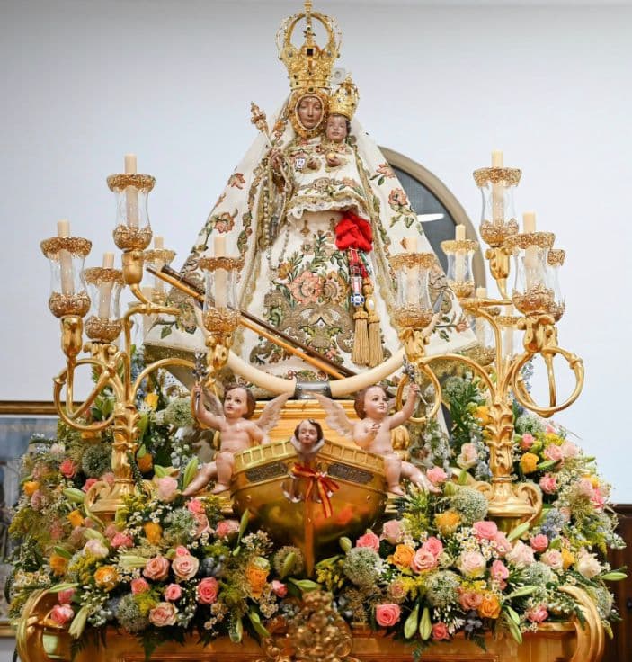 Procesión de júbilo y regreso de la Patrona de Motril hasta su Real Santuario, culminando las salidas catequéticas y visitas pastorales