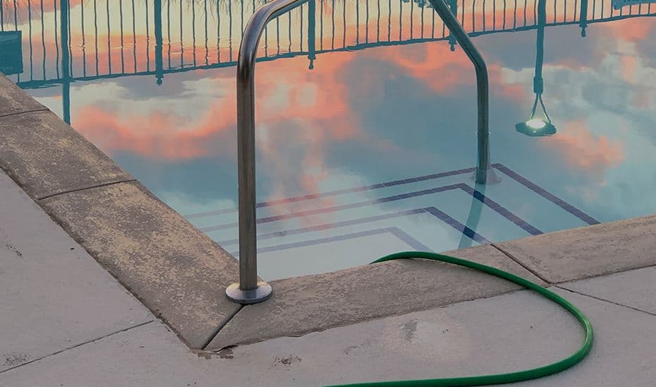 Muere un niño de 4 años tras caer a una piscina en Mijas (Málaga)