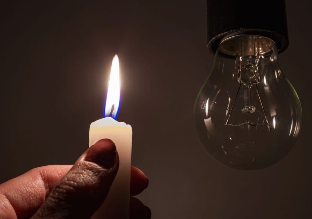 IU Almuñécar pide explicaciones acerca de los apagones de luz