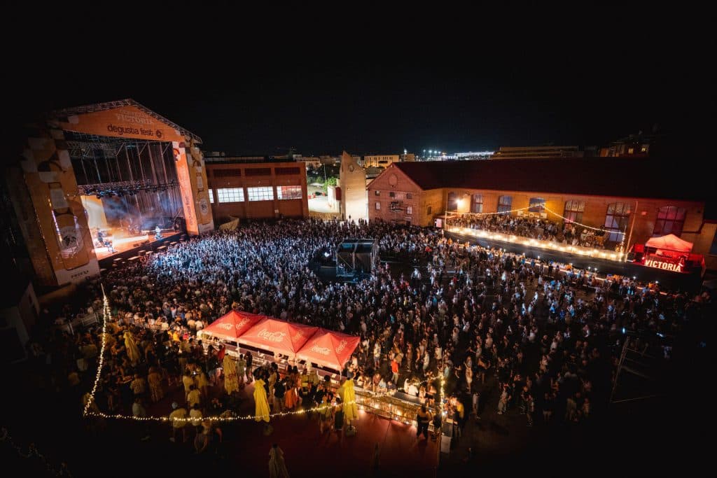 Wilco y Love of Lesbian cierran una exitosa primera edición de Degusta Fest