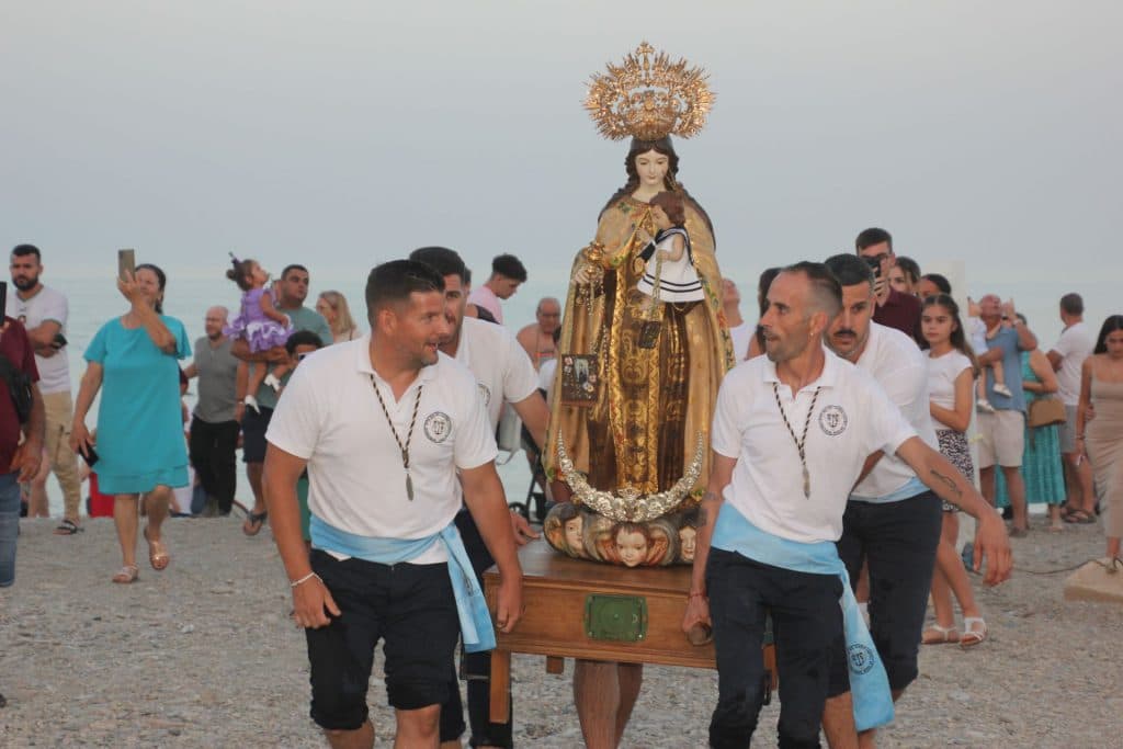 Castell de Ferro celebra a partir de hoy sus fiestas patronales en honor a la Virgen del Carmen