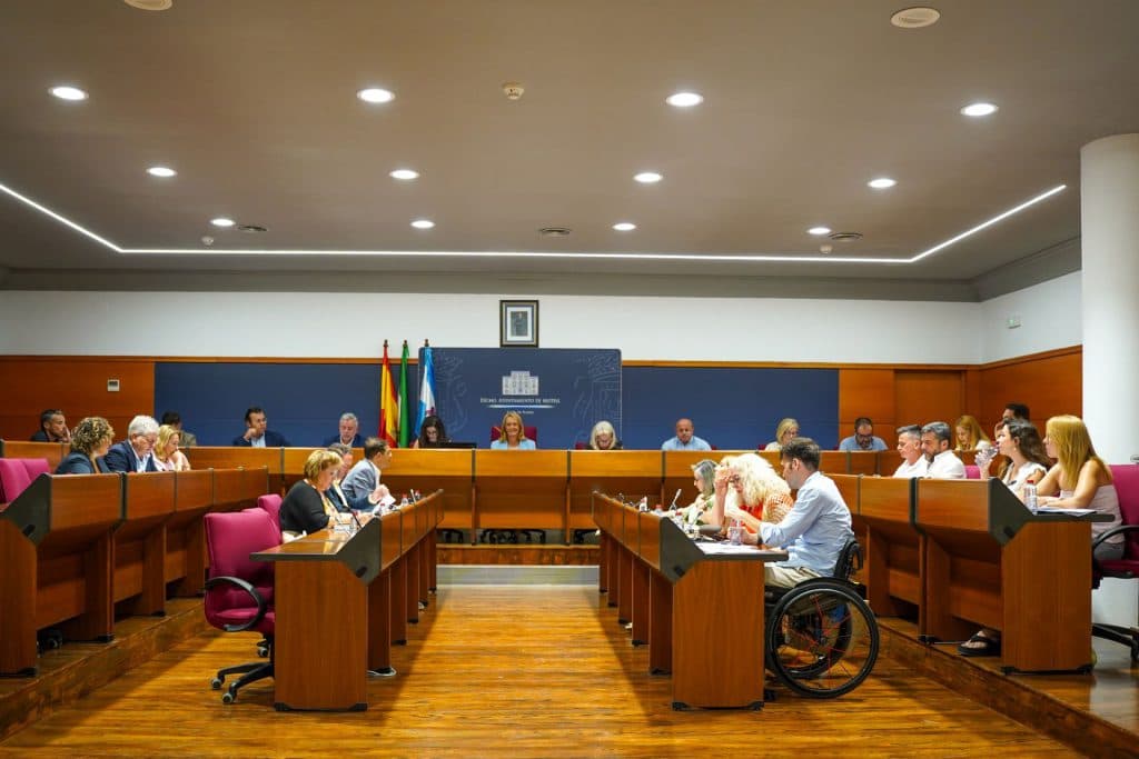 El Pleno municipal motrileño aprueba la modificación del PFEA para la inclusión de dos proyectos nuevos
