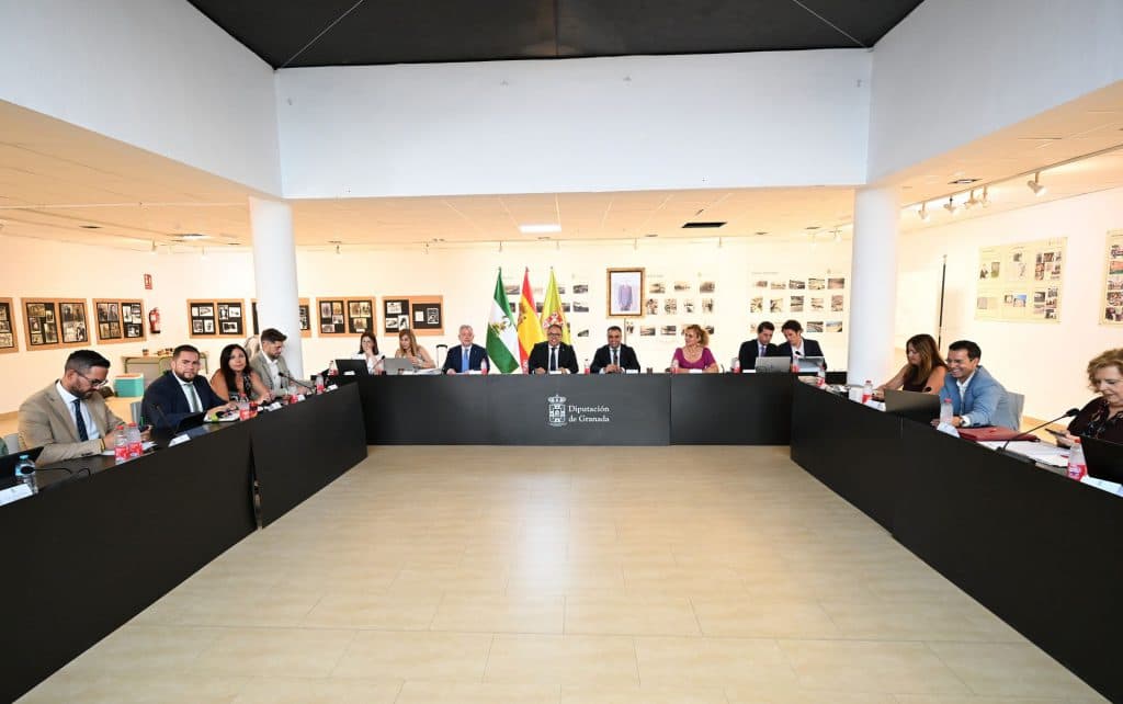 Diputación da luz verde a una partida de 3,4 millones de euros para un proyecto de energía renovable en la Ecocentral