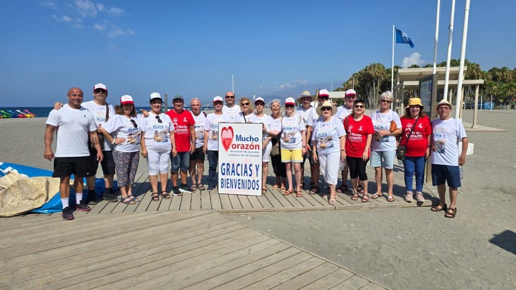 Lo han vuelto a hacer: 40 titanes recorren a pie el trayecto Granada-Motril para visibilizar la labor social de la Asociación Mucho Corazón