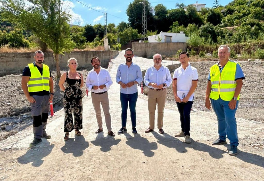 La Junta ejecuta la construcción de un vado inundable en el término municipal de Los Guájares