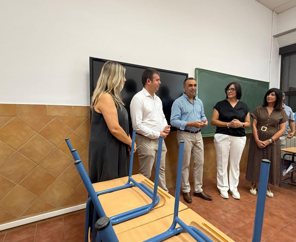 La Diputación de Granada destina 4,5 Millones de euros para obras de conservación y mantenimiento en los colegios de la provincia
