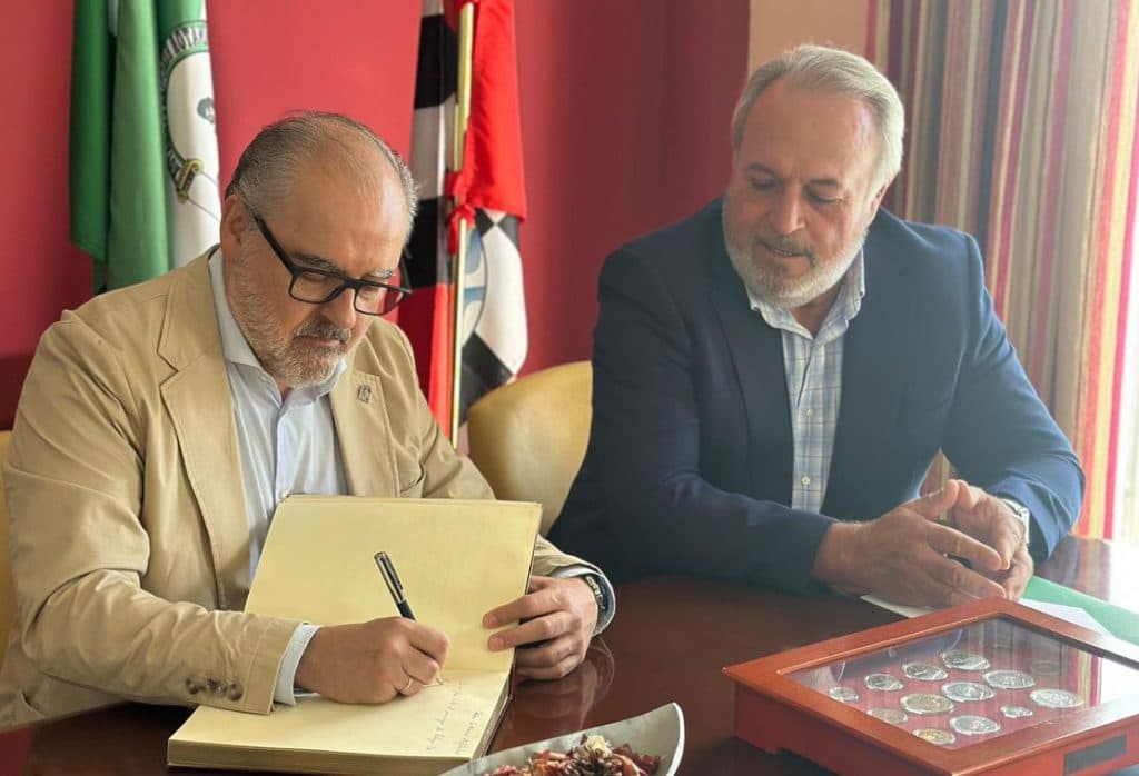 Polopos mejora sus servicios e infraestructuras con distintos programa de ayudas de la Junta
