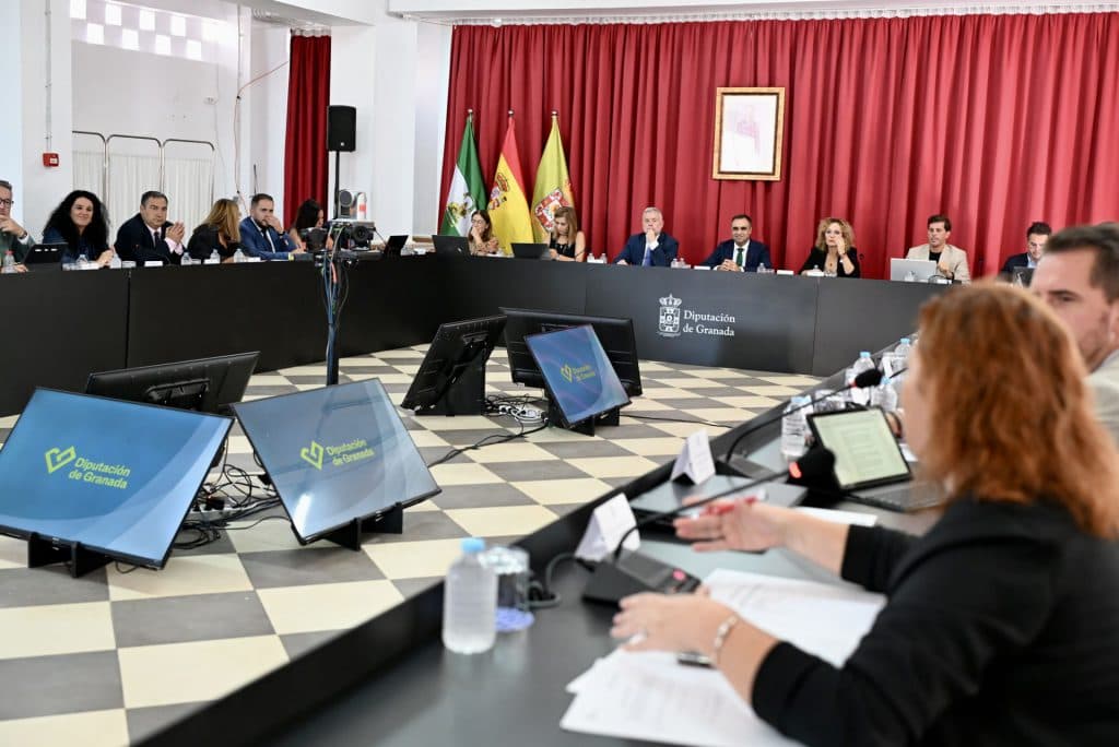 Aprobado un histórico Plan de Inversiones de 2,5 millones de euros para revitalizar un centenar de anejos de la provincia