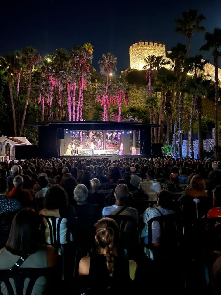 Almuñécar clausura su XVII Festival Internacional de Teatro Grecolatino con más de 3.000 espectadores