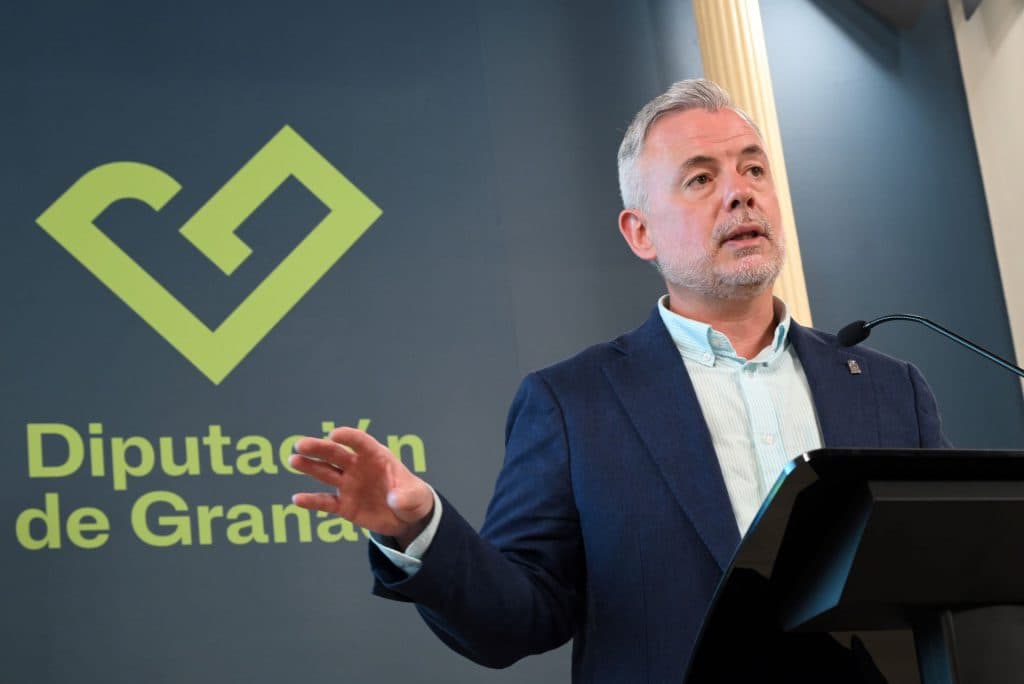 Diputación destinará 1,1 millones de euros a la adecuación de estacionamientos en centros comerciales, zonas turísticas y áreas de gran afluencia