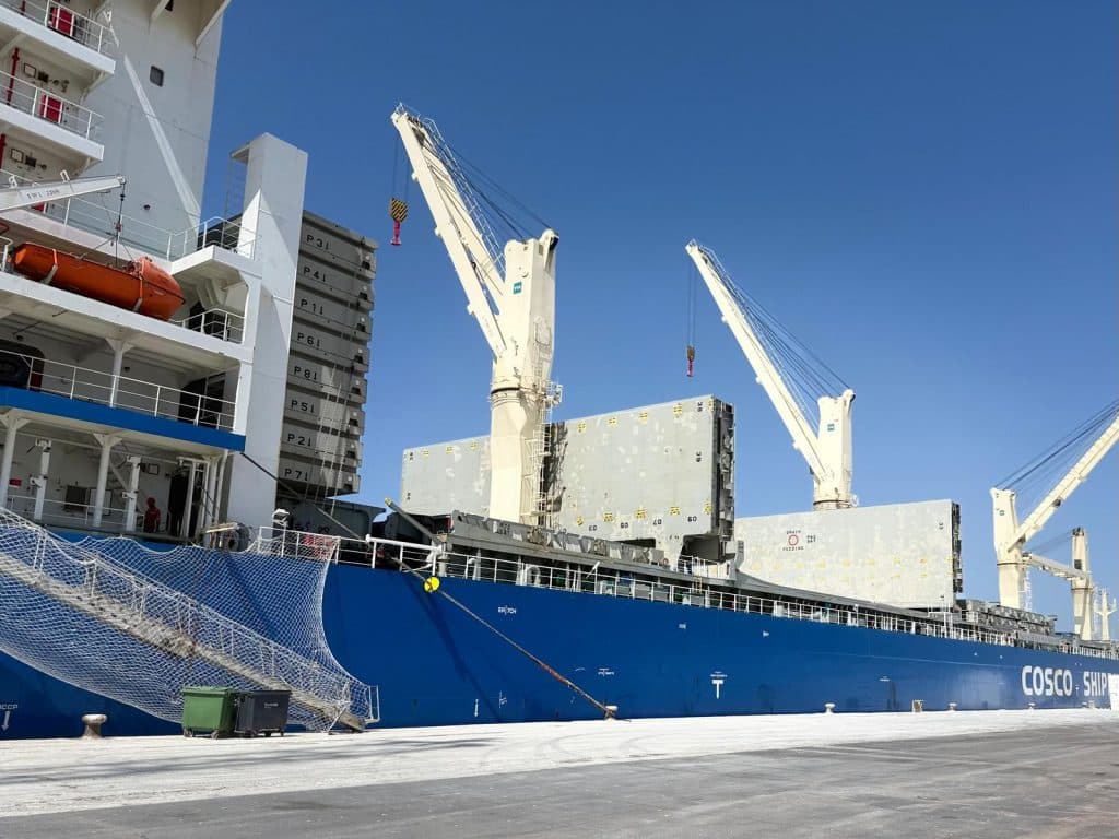 El Puerto de Motril, aliado estratégico del sector minero en la provincia de Granada