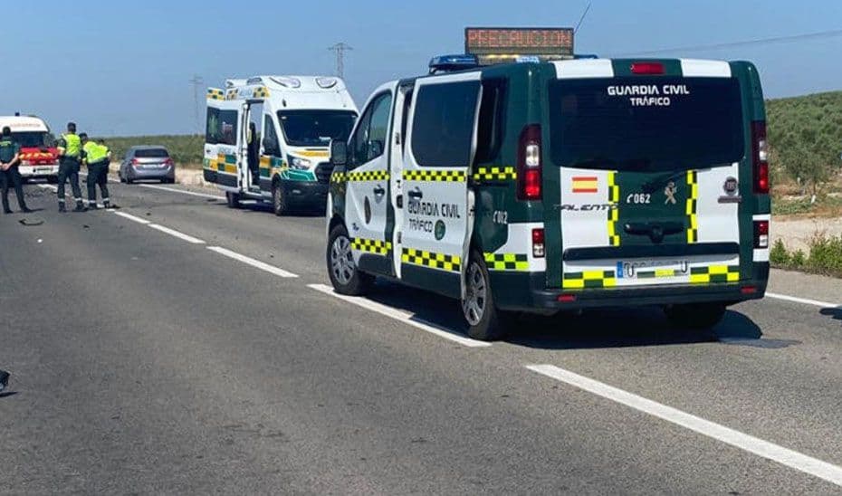 Muere un hombre de 62 años en accidente de tráfico en La Carlota (Córdoba)