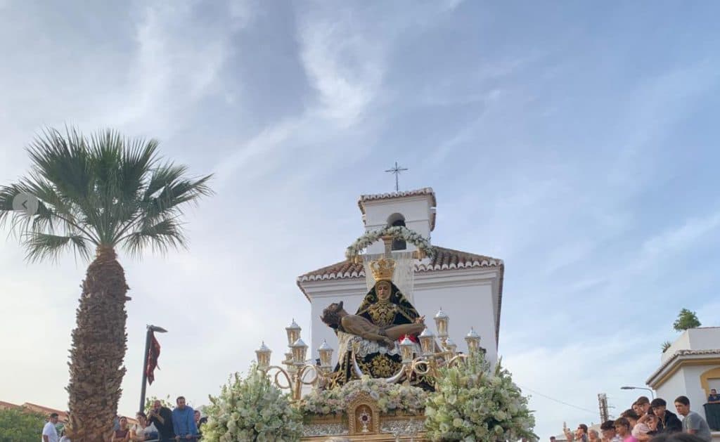EN EL FARO: ESPECIAL PROCESIÓN DE NTRA. SRA. LA VIRGEN DE LAS ANGUSTIAS DE MOTRIL