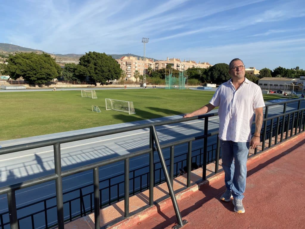 Andalucía Por Sí exige la reparación urgente y la mejora integral del polideportivo Emilio Hidalgo ante su grave estado de deterioro