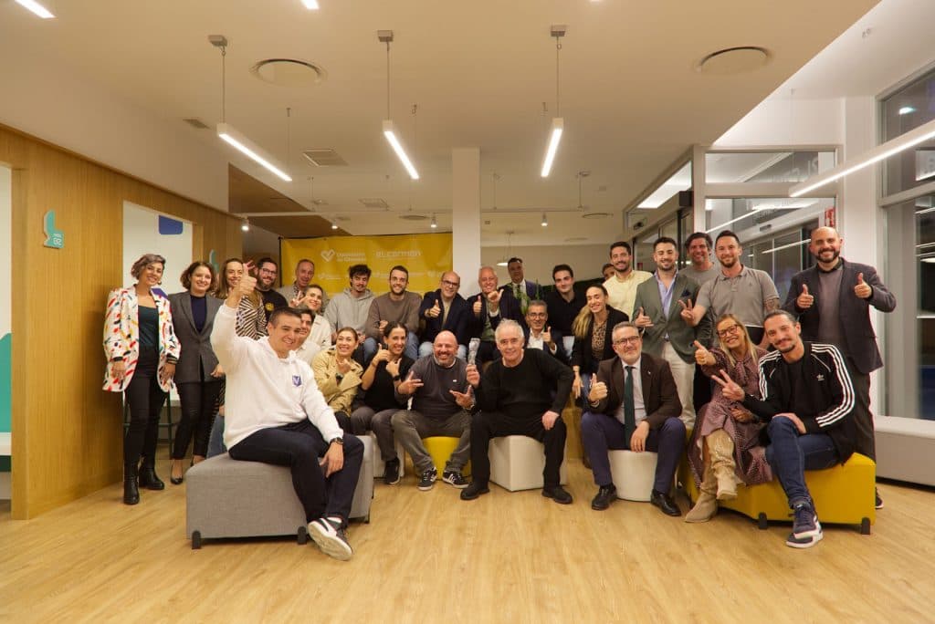 Ferrán Adriá comparte su experiencia como emprendedor innovador con las iniciativas de la Incubadora ‘El Carmen’ de Diputación