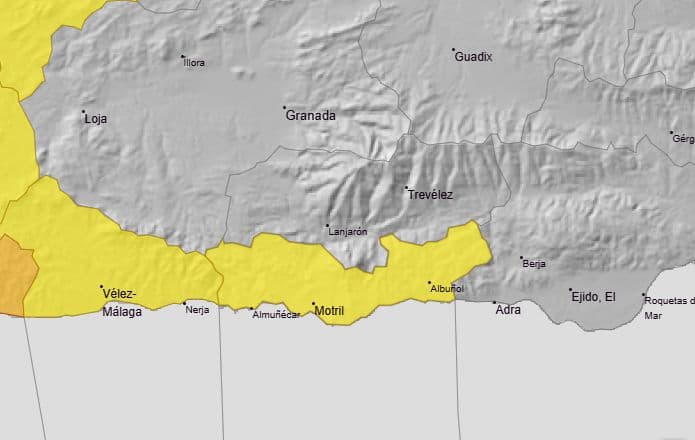 AEMET activa en la Costa Tropical avisos amarillos por lluvias y tormentas para este miércoles