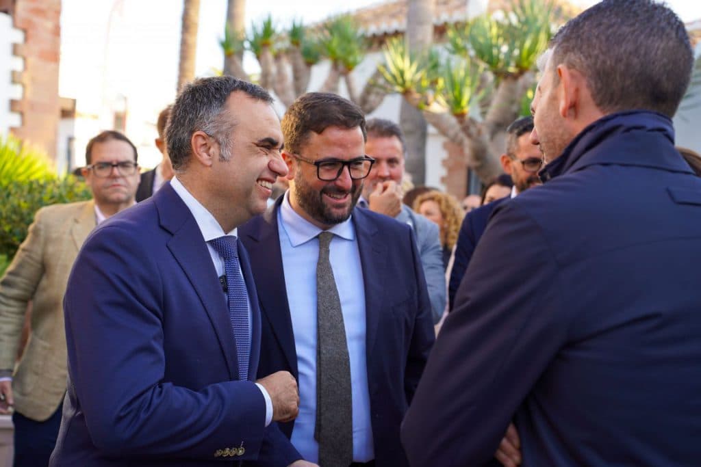 Diputación aportará recursos para que las canalizaciones de Rules «sean una realidad»
