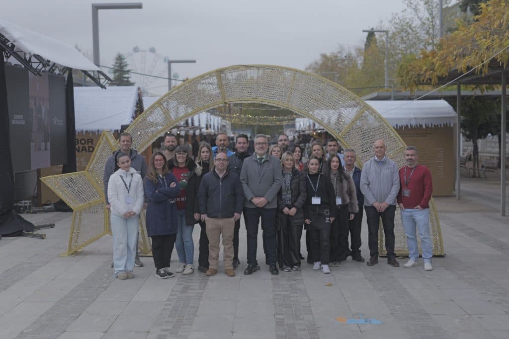 Un total de 21 empresas granadinas exponen sus productos en el Mercado de Navidad de ‘Sabor Granada’