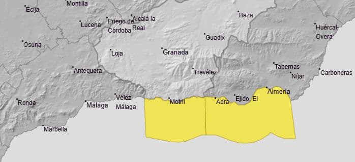 Aviso amarillo de 27 horas en la Costa Tropical por fenómenos costeros