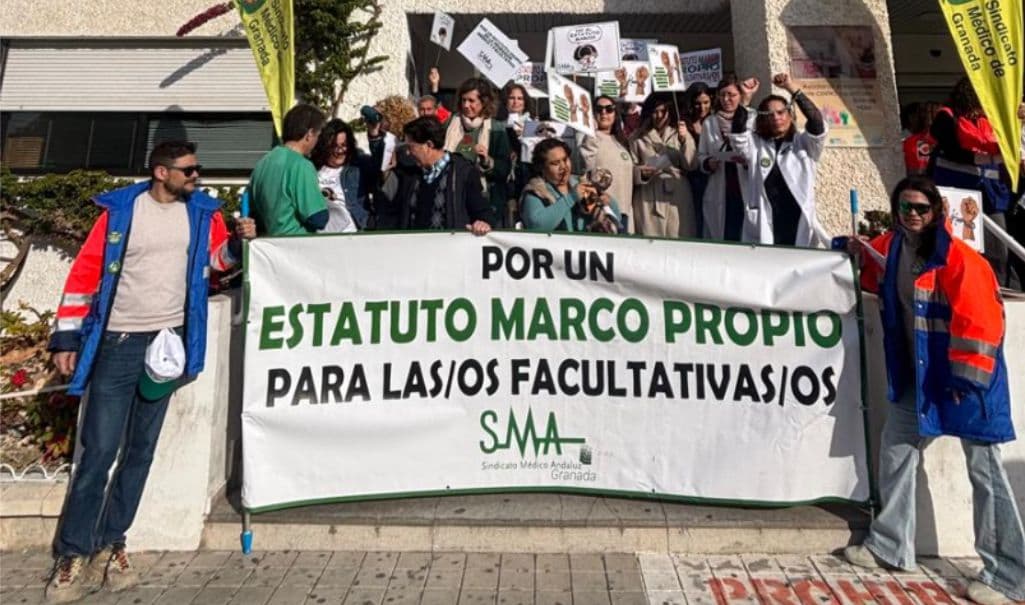 Cuarto día de reivindicación de los médicos, también en la Costa Tropical