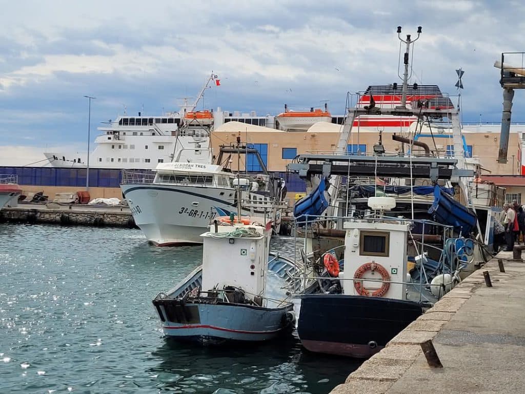 Centrados en Motril expresa su apoyo firme al sector pesquero y reclama a las instituciones «el respaldo necesario para garantizar su supervivencia»