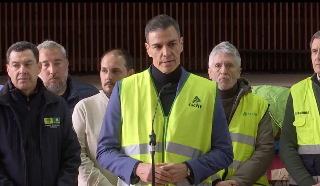 El Gobierno de España decreta tres días de luto en todo el país por el accidente ferroviario en Adamuz (Córdoba)
