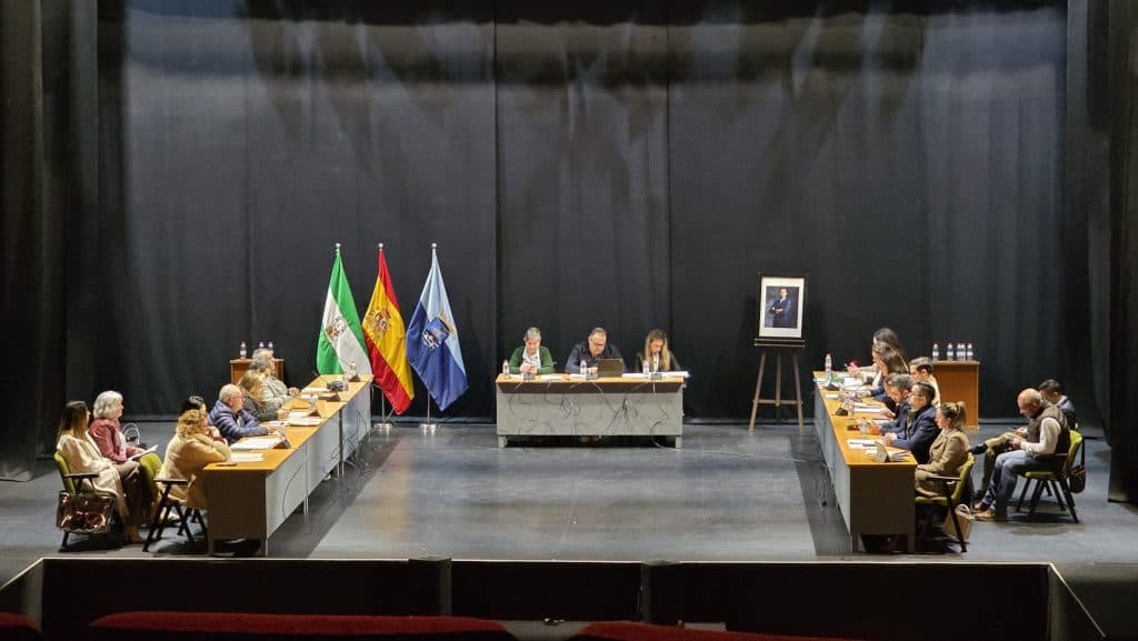 El Pleno de Almuñécar – La Herradura aprueba el Presupuesto 2026 que contempla casi 50 millones de euros