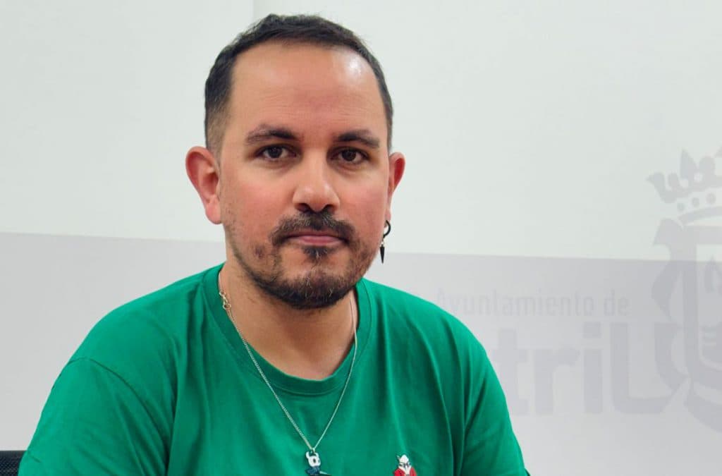 Izquierda Unida exige «una solución urgente» a las humedades en la calle Gregorio Marañón
