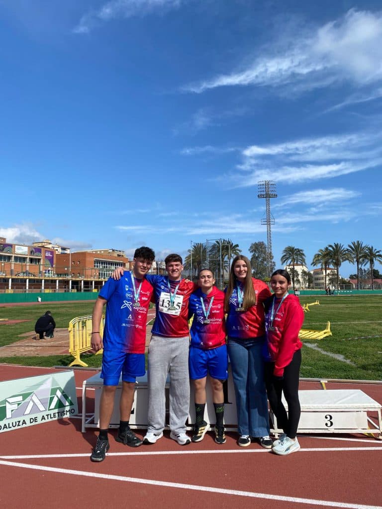 12 medallas para los atletas Delsur en el Campeonato de Andalucía de Lanzamientos Largos