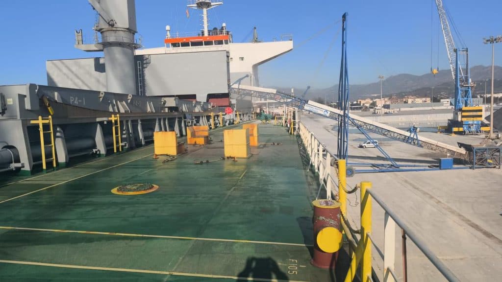 El Puerto de Motril alcanza un nuevo récord en exportación con una operativa de 55.000 toneladas