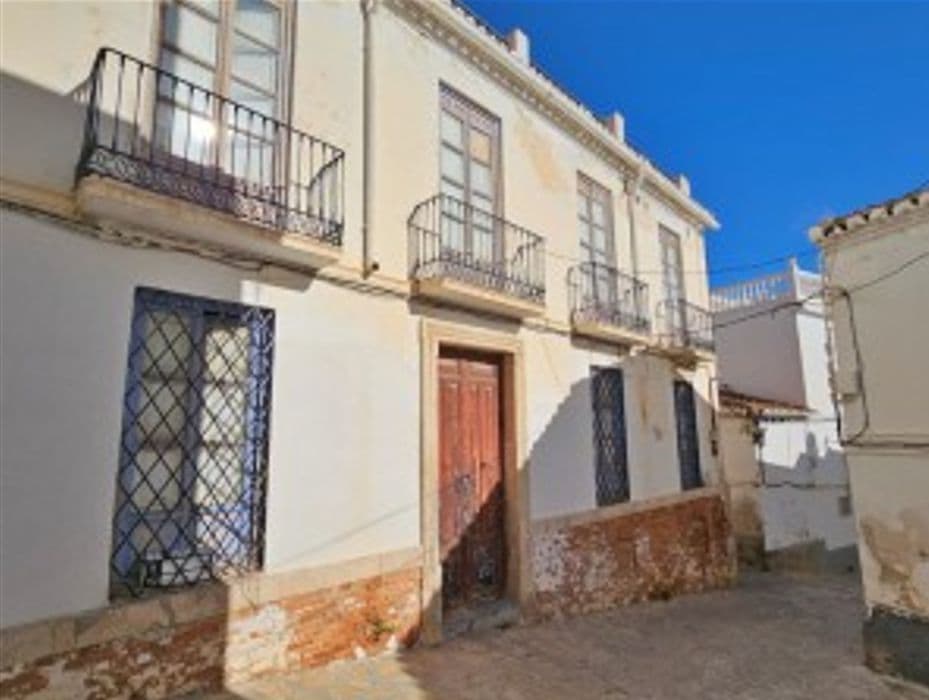 El Ayuntamiento de Salobreña adquiere la emblemática  “Casa Grande” del centro histórico de la Villa