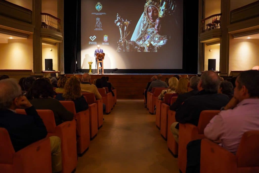 Ve la luz el documental y el libro del XXV aniversario de la coronación de la Santísima Virgen de la Cabeza de Motril