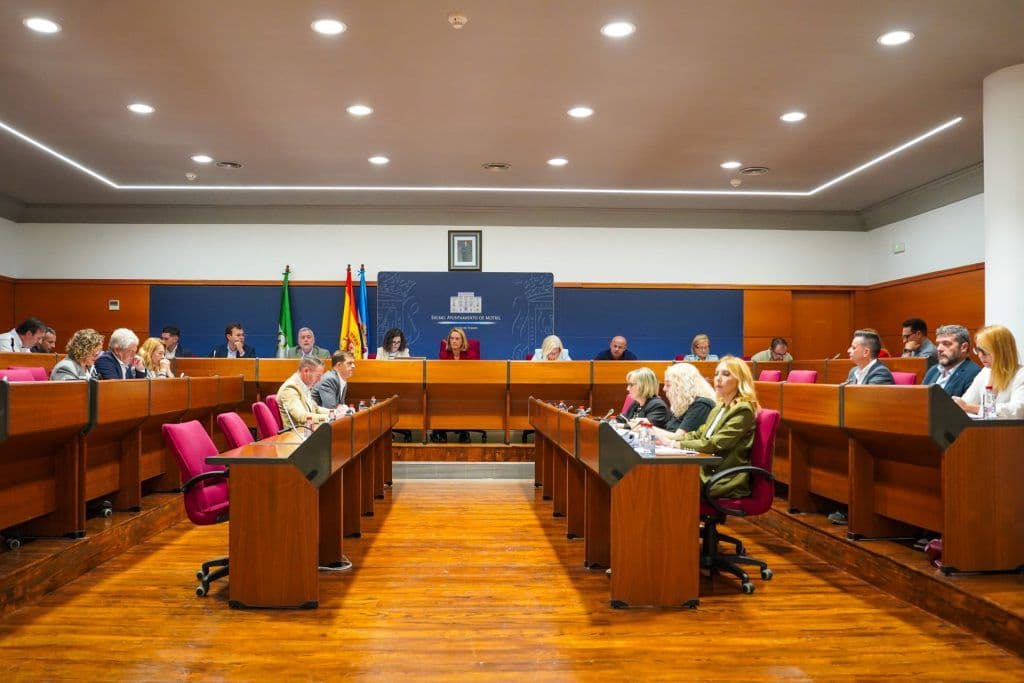 El Pleno municipal de Motril aprueba el inicio del procedimiento de secuestro de la gestión de la Escuela Infantil «Rosa López Cervantes»