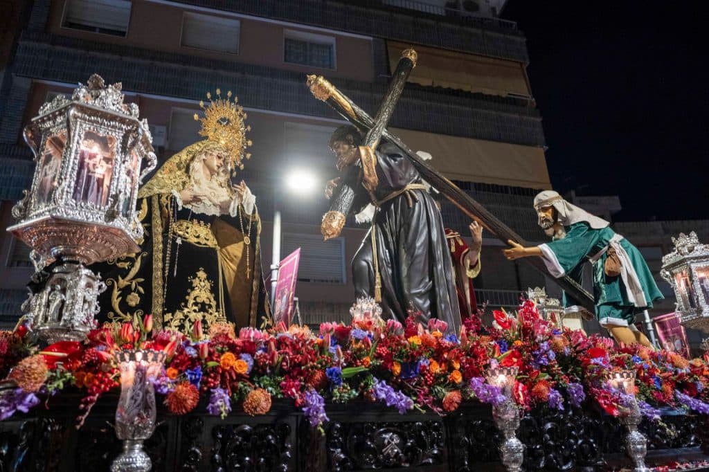 GRAN PODER Y MAYOR DOLOR: PENITENCIA HECHA PÚBLICA EN LA NOCHE DEL MIERCOLES SANTO