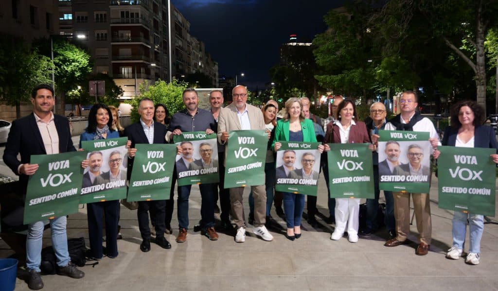 Beatriz Sánchez Agustino: “Vamos a defender a los granadinos y a devolver a Granada al lugar que le corresponde”