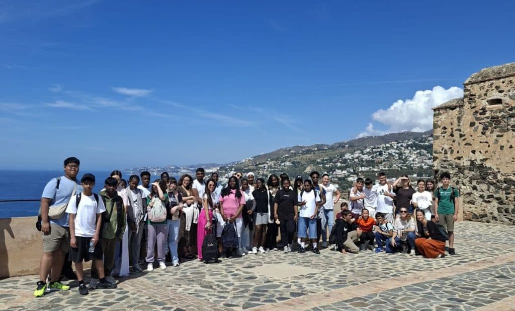 El IES Mediterráneo de la Villa consolida su proyecto europeo con la recepción del instituto Raymond Poincaré de París