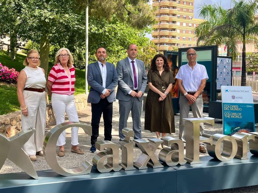 Motril recibe la exposición ‘Colores del Mundo’, un recorrido fotográfico por la diversidad cultural y cromática del planeta