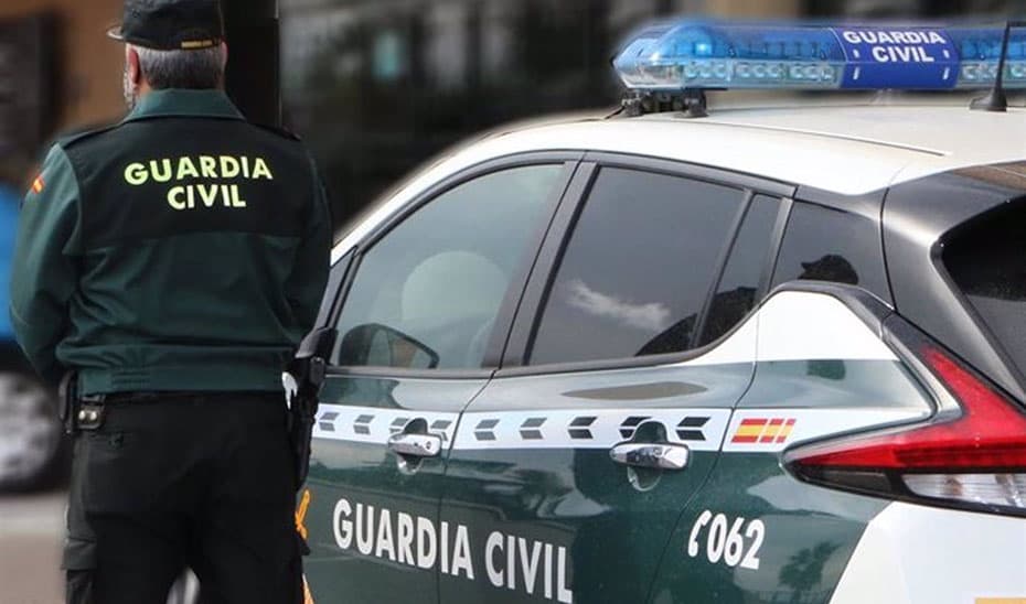 Un hombre fallecido y otro herido al salirse su vehículo de la carretera en la GR-43 en Granada