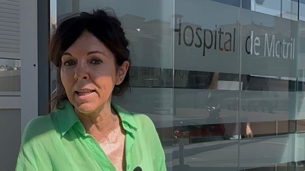 El PSOE alerta de que Moreno Bonilla «deja a la Costa Tropical al límite» este verano con menos atención sanitaria, camas y quirófanos